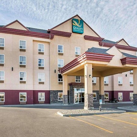 Quality Inn & Suites Lethbridge Bagian luar foto